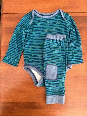 Patagonia Blue and Green Striped Kids One-Piece Bodysuit Set